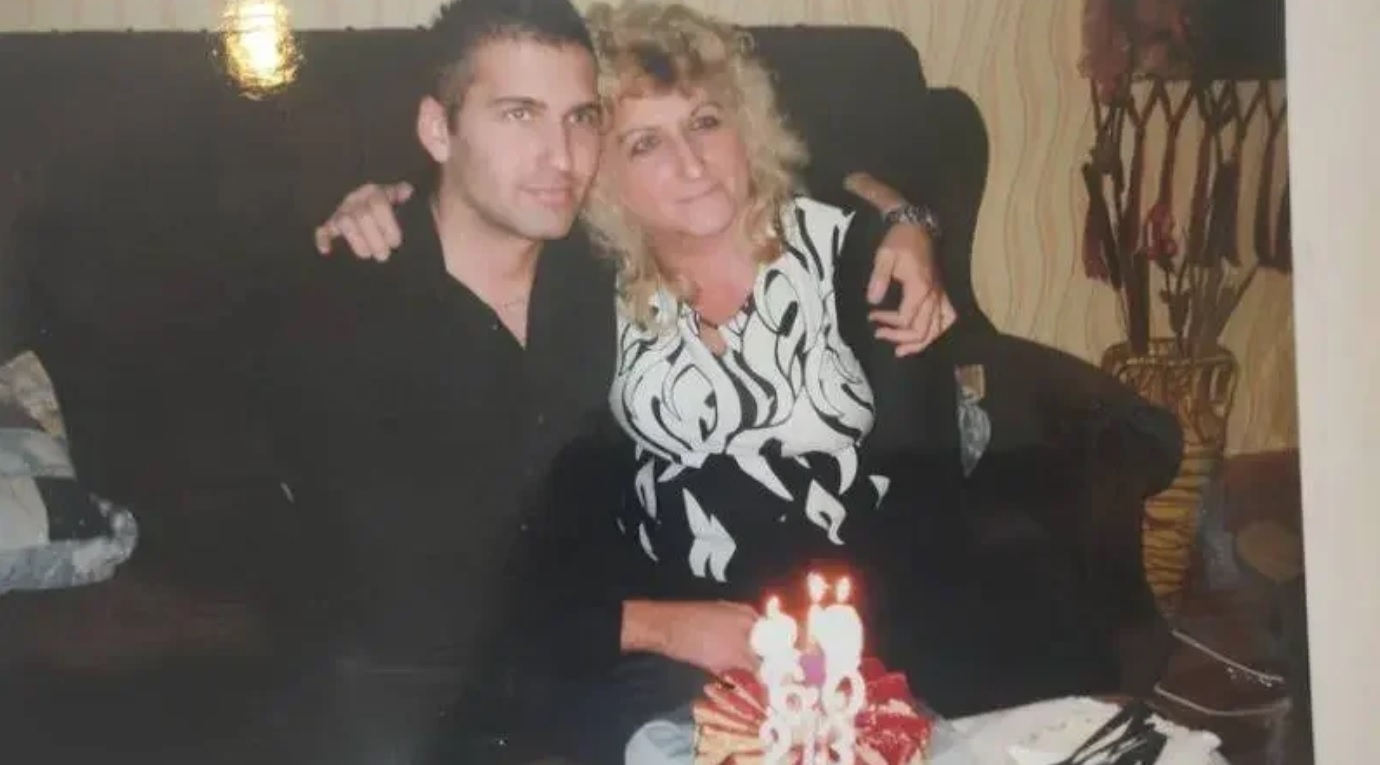 biztosvalasztas.hu margójára, magyar egészségügy, fidesz, tisza, domain